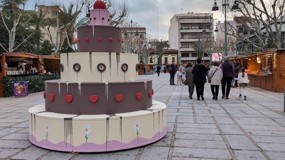 El parque de la Constitución acoge el IV Salón del Chocolate hasta este domingo
