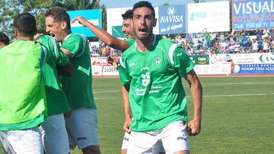 Adiós de Javi Sánchez en el Villanovense