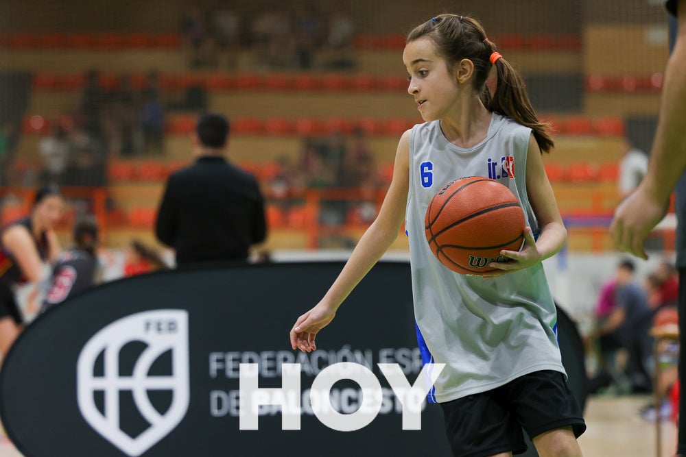 Los más pequeños juegan por un día en la NBA