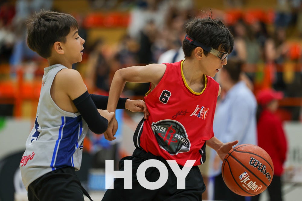 Los más pequeños juegan por un día en la NBA