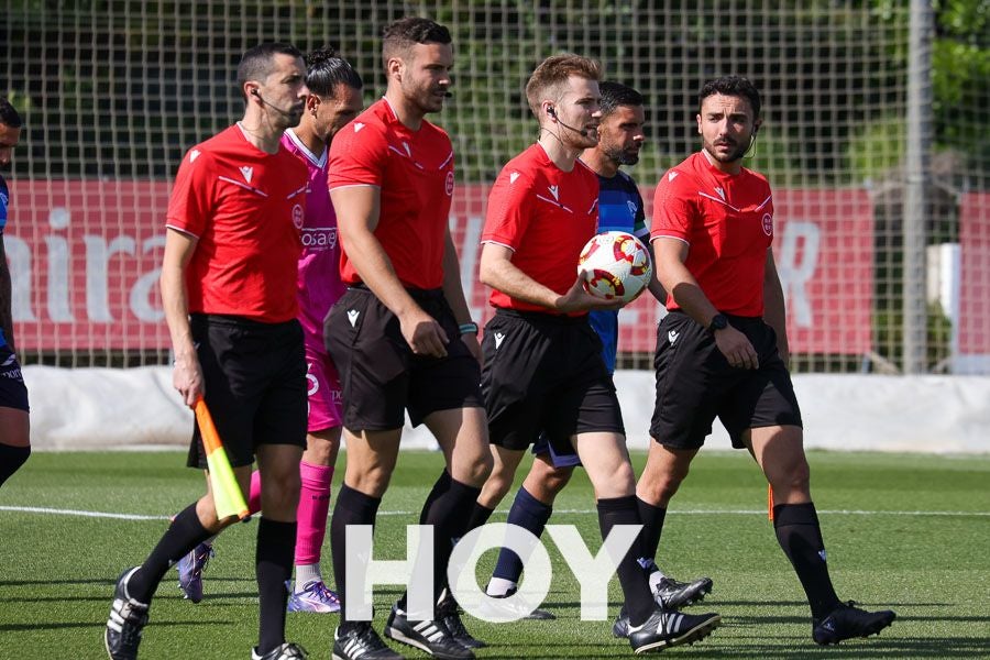 Las imágenes de la derrota del Villanovense contra el Madrid C