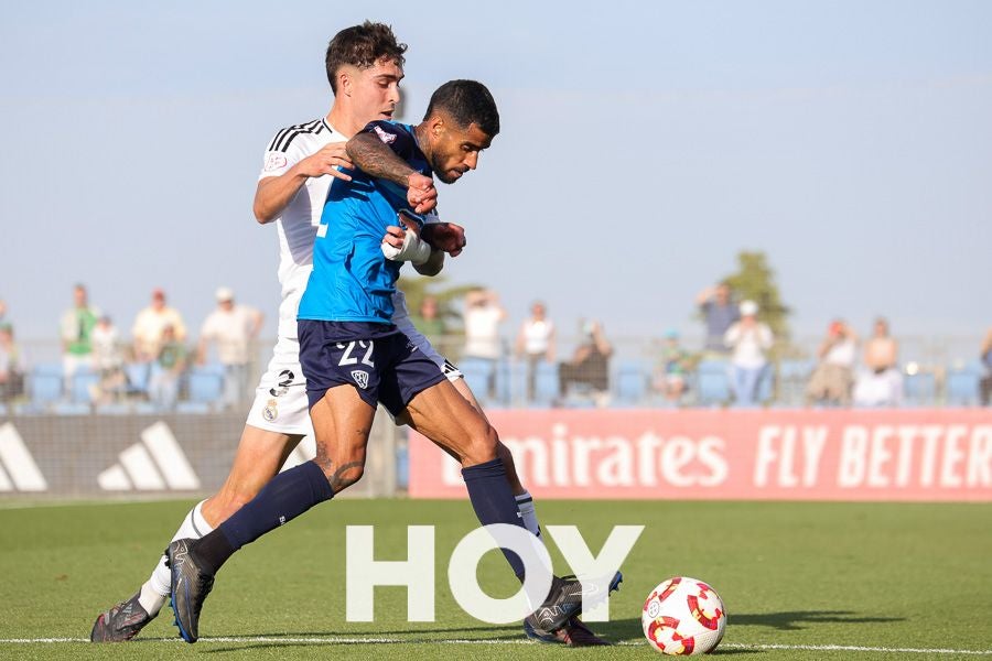 Las imágenes de la derrota del Villanovense contra el Madrid C