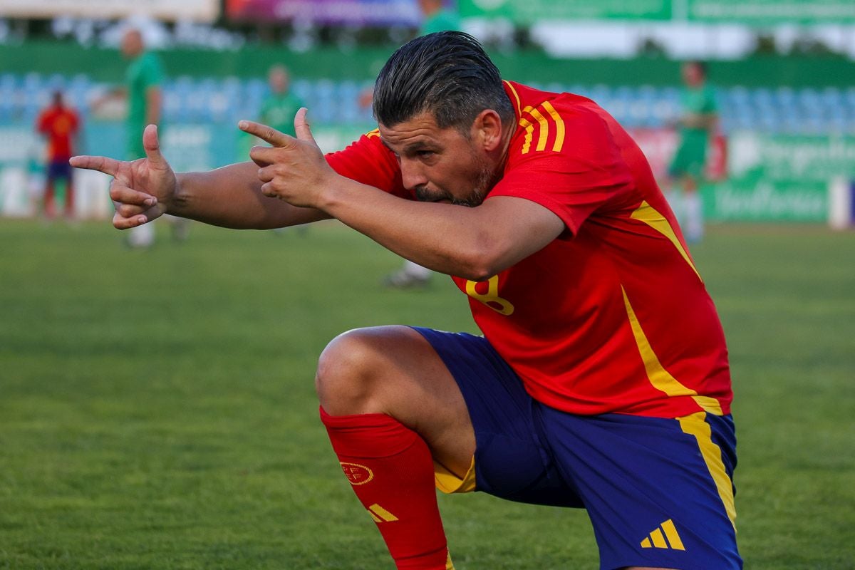 Algunas imágenes del Veteranos Villanovense contra Leyendas de España