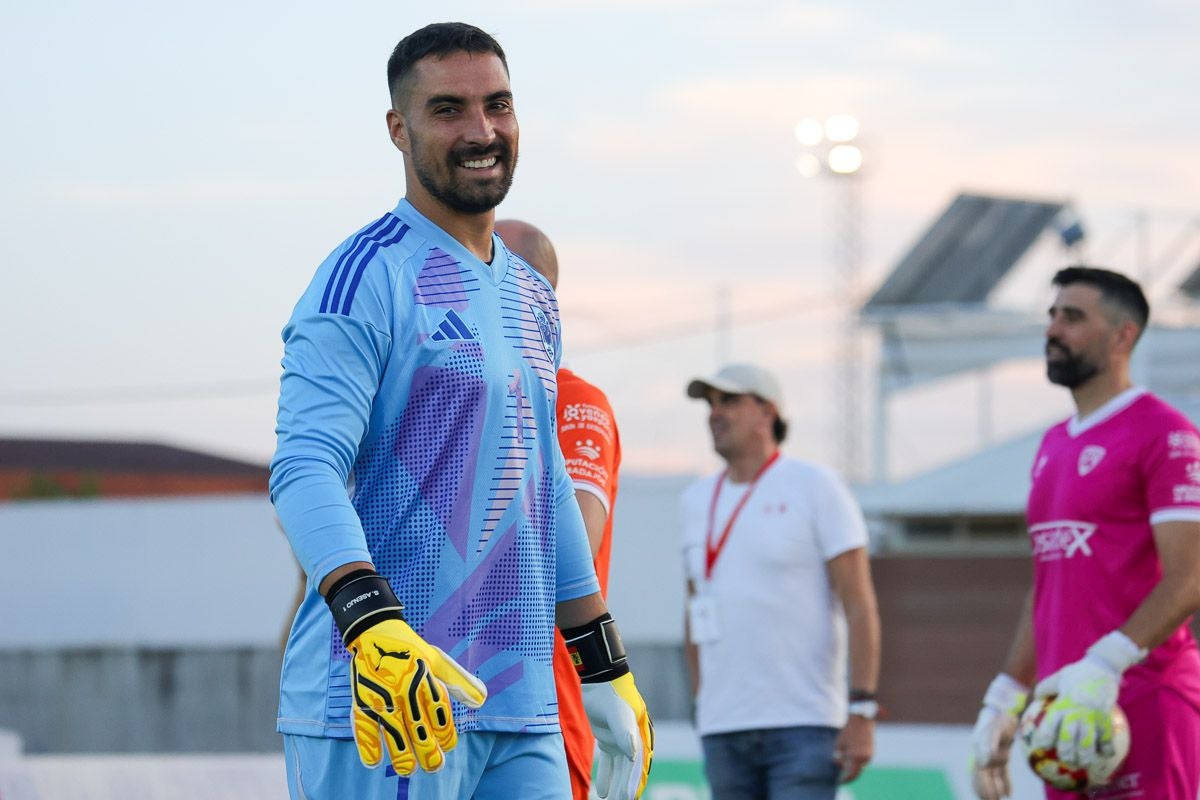 Algunas imágenes del Veteranos Villanovense contra Leyendas de España