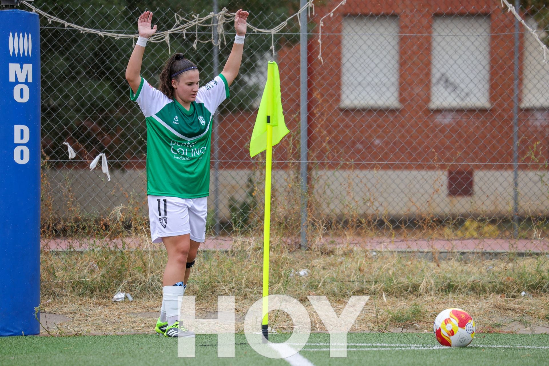 El Villanovense se estrena en casa con un empate