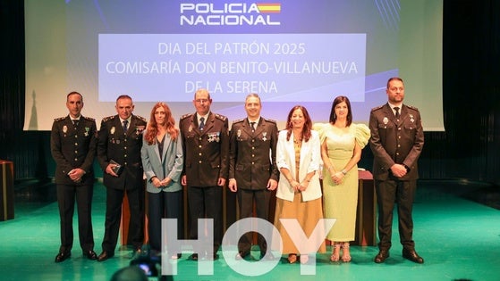 Celebración de los Ángeles Custodios en la comisaría Don Benito - Villanueva