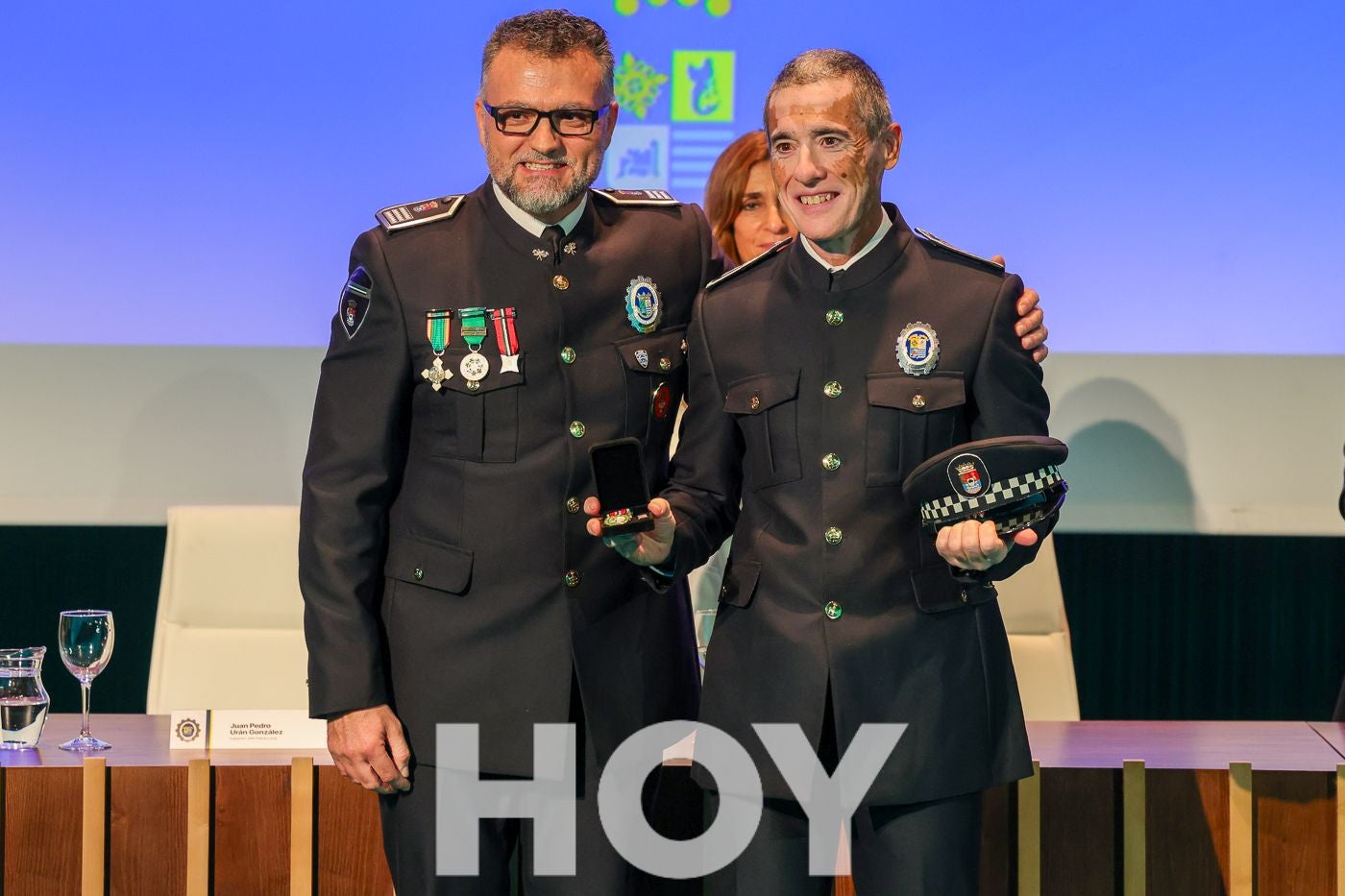 La Policía Local celebra su día con varias distinciones