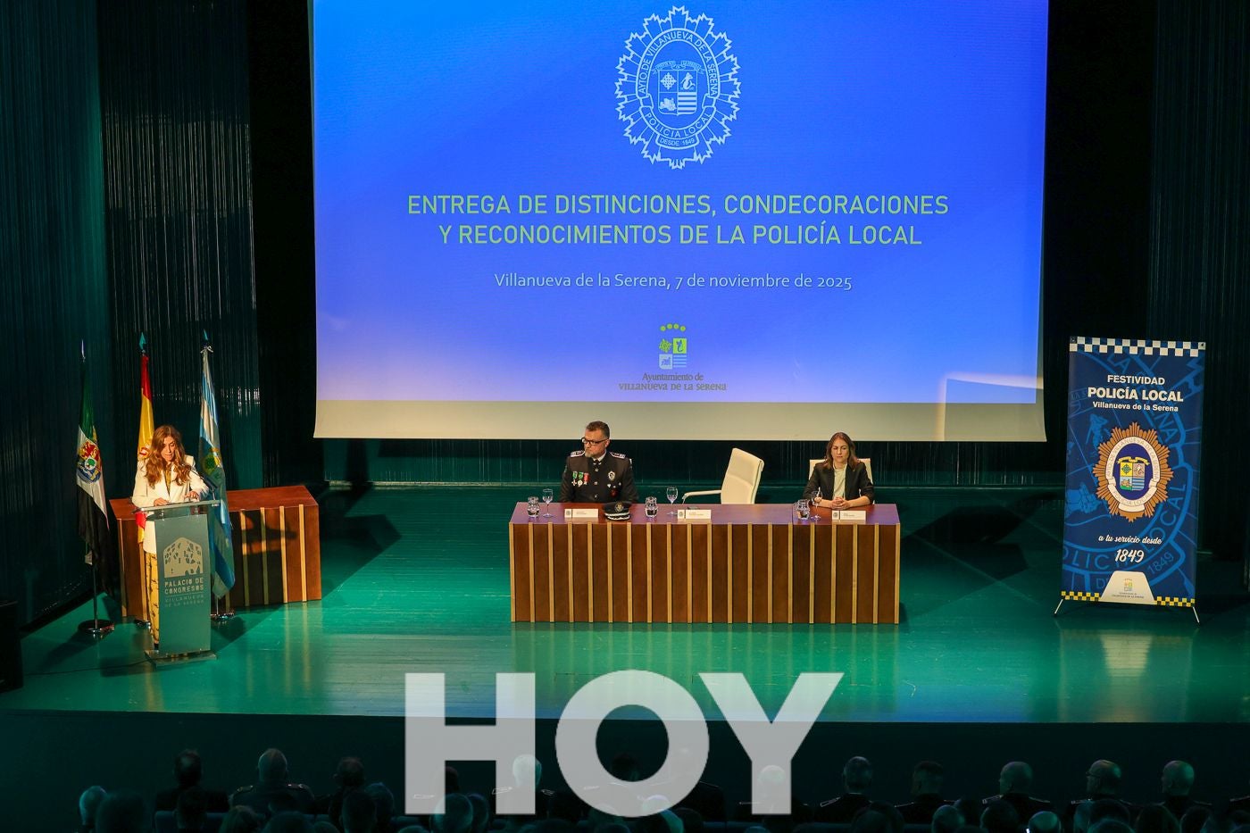 La Policía Local celebra su día con varias distinciones