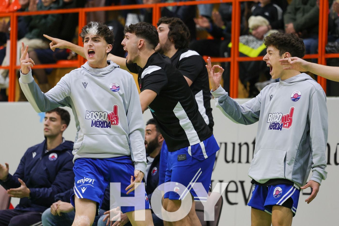 El CP Bosco se 'estrena' con victoria en el pabellón José Manuel Calderón