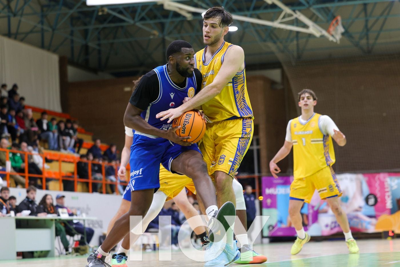 El CP Bosco se 'estrena' con victoria en el pabellón José Manuel Calderón