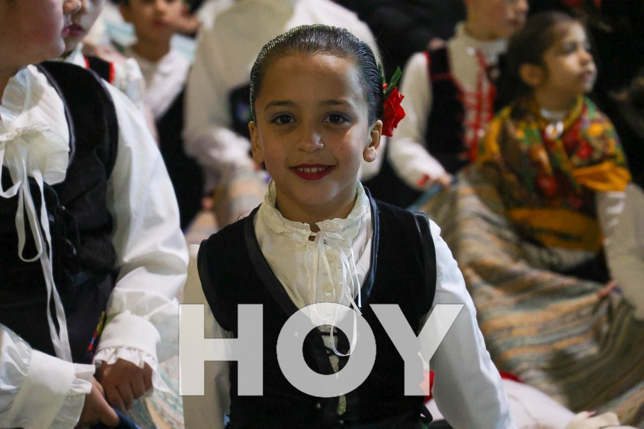 FOTOS | Tradicional Manteo del Pelele en Villanueva de la Serena