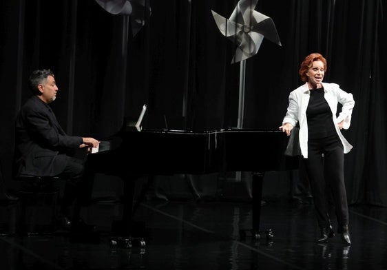 Paloma San Basilio sube el telón del Festival de Teatro Musical