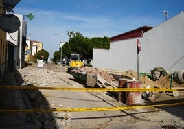 Diversas reformas en la calle Jabata para reducir riesgos entre los peatones