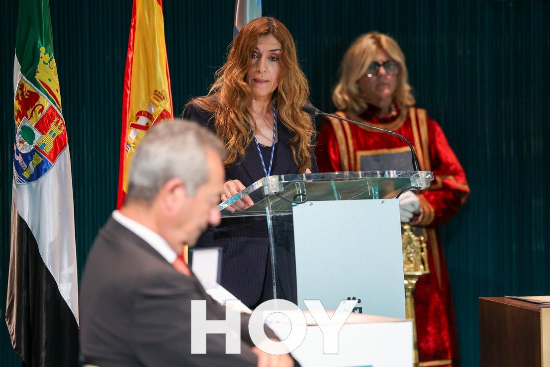 En imágenes: Atanasio Naranjo recibe la Medalla de la Ciudad