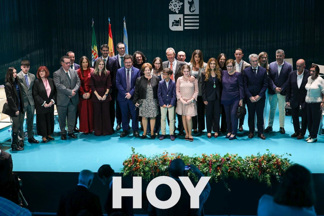 En imágenes: Atanasio Naranjo recibe la Medalla de la Ciudad