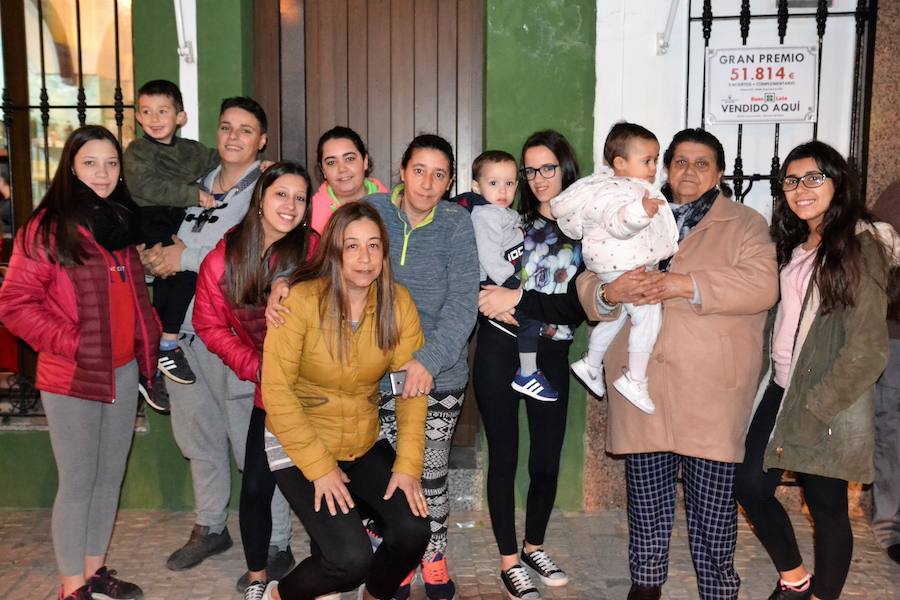 María Correa junto a parte de su númerosa familia. 