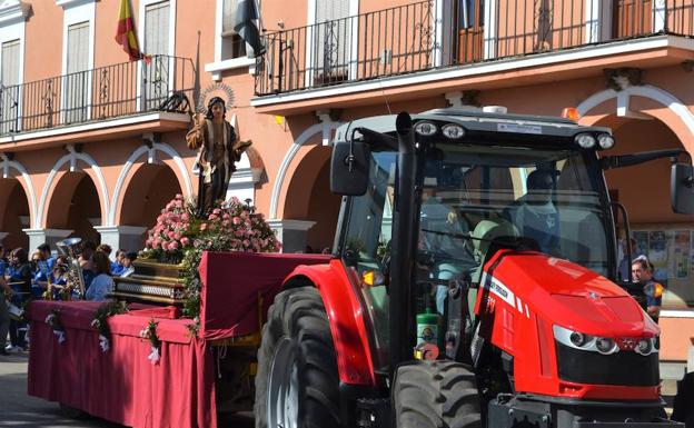 El Patrón San Ginés en el desfile tradicional.