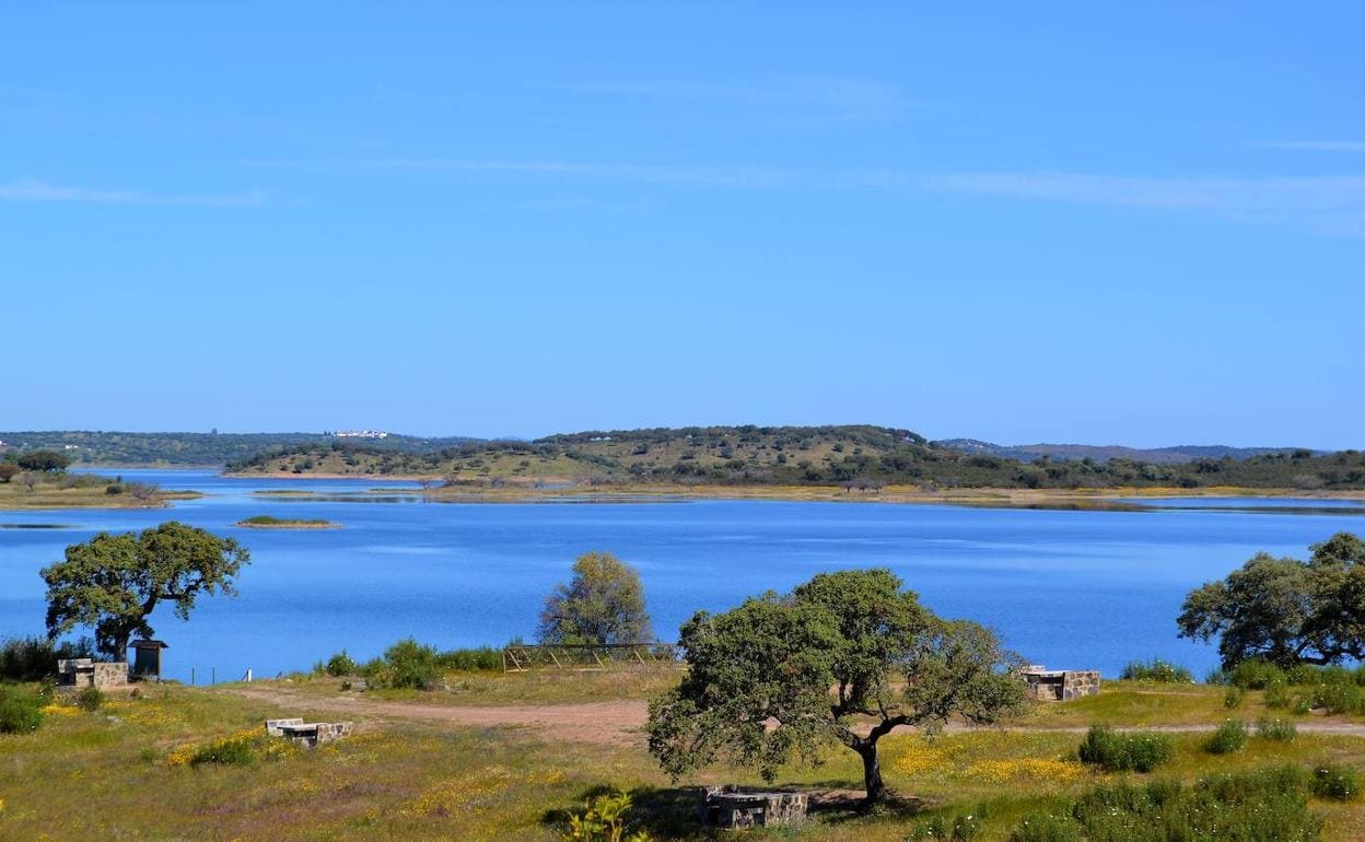 Lago de Alqueva.