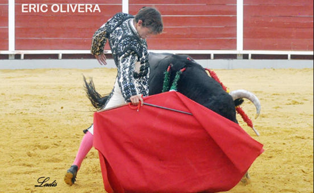 Olivera en pleno pase.