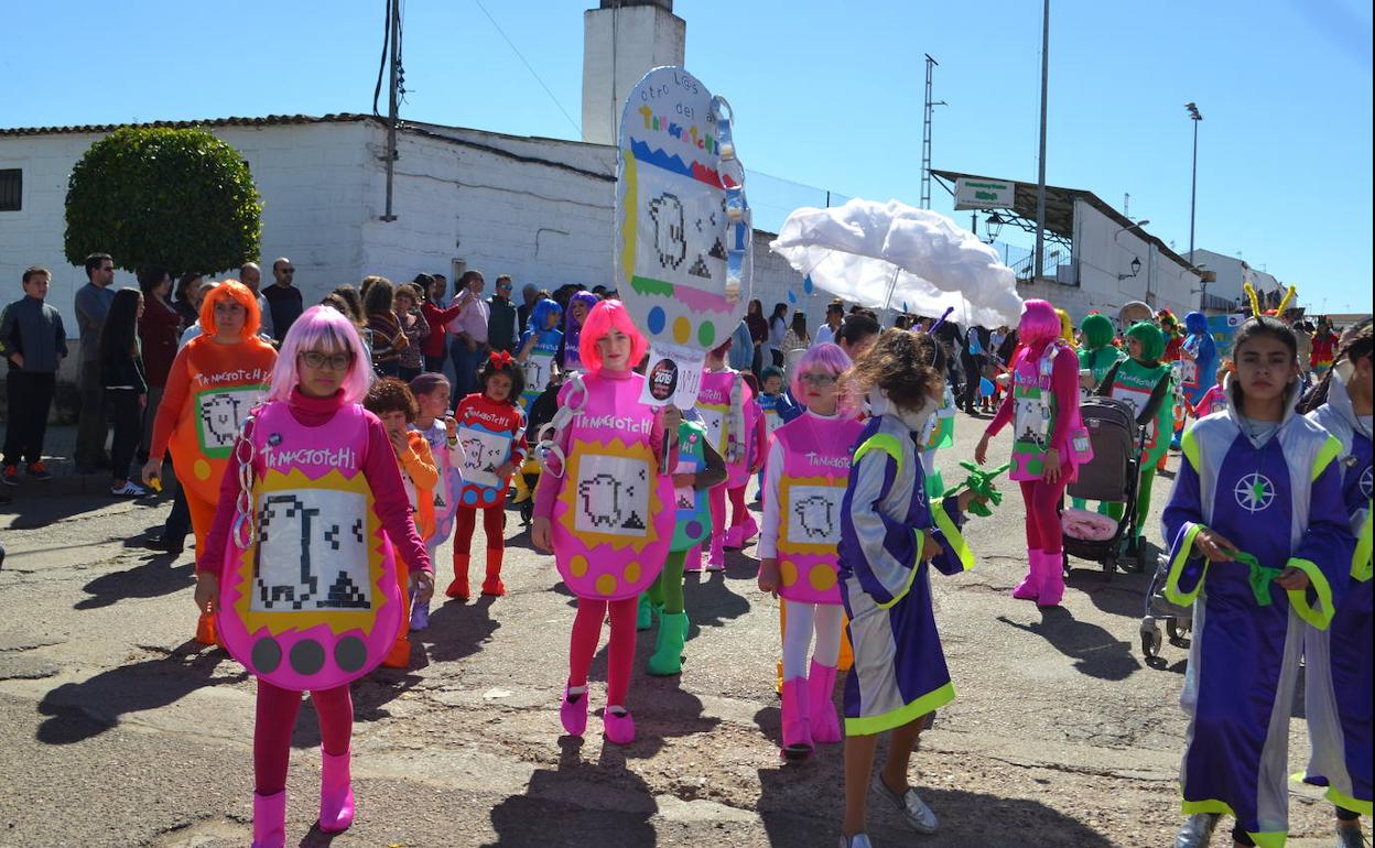 Desfile de comparsas infantiles, imagen de archivo.