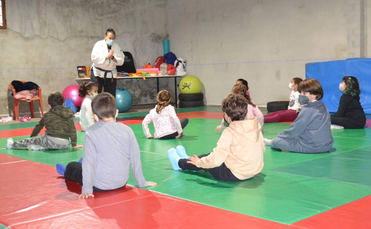 Abiertas las inscripciones para las clases de judo y patinaje