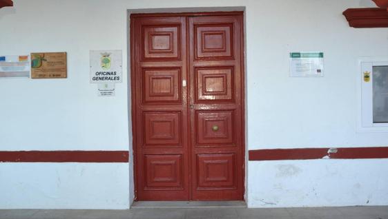Últimos días para la inscripción en la Guardería y para la Escuela de Adultos