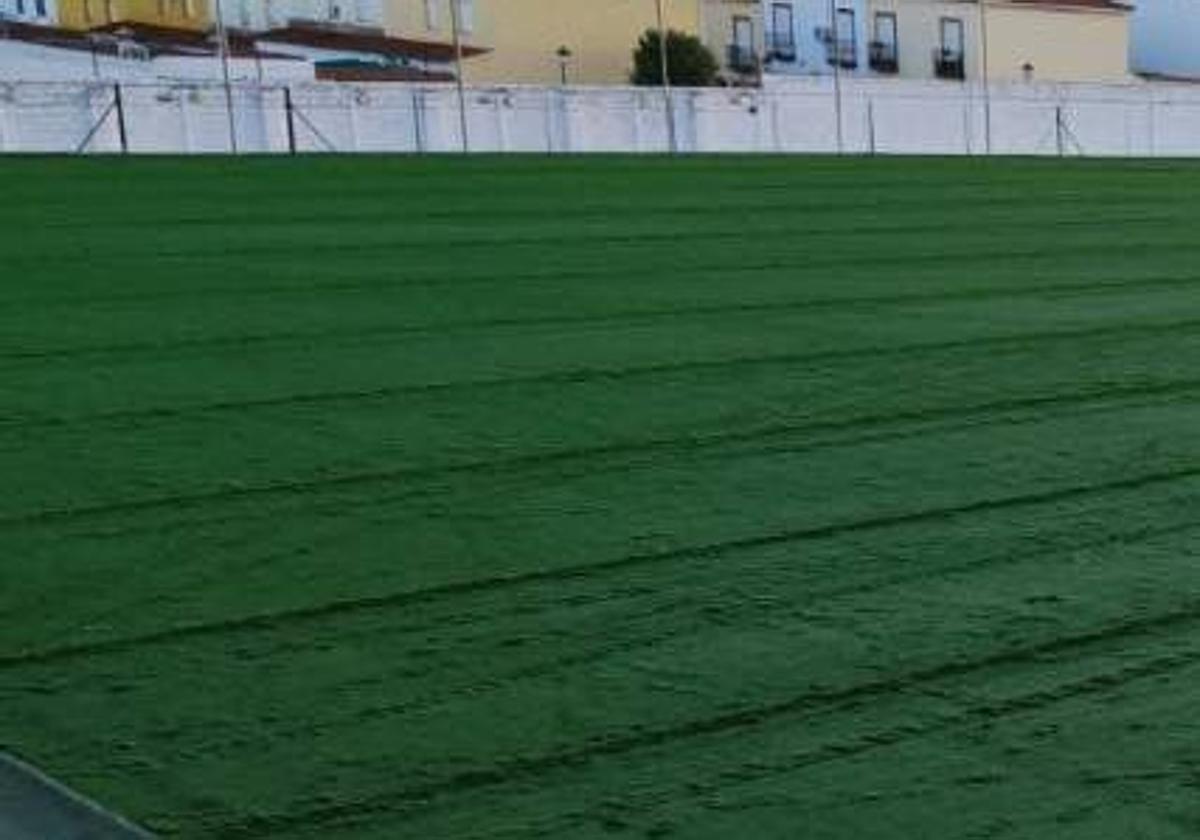 El presidente de la Diputación Miguel Ángel Gallardo inaugurará el nuevo campo de fútbol de césped artificial