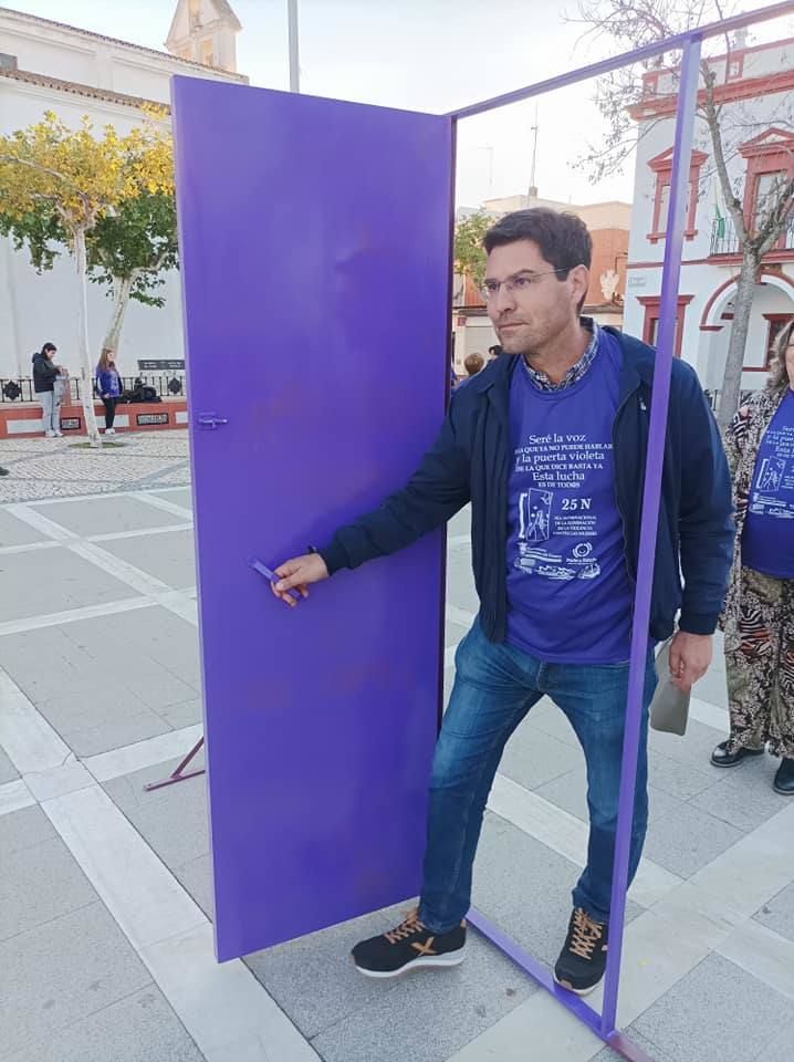 La localidad se implica en los actos de repulsa de la Violencia de Género
