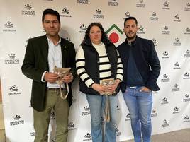 Diaz Farias, Carranza y Gallego en la presentación.