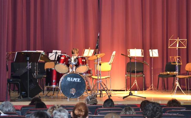 La Escuela de Música recibe una subvención de 3.565 euros de Diputación
