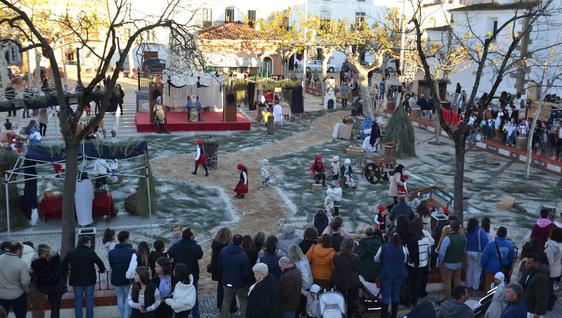 La llegada de los Reyes al portal viviente y la posterior Cabalgata inundarán las calles de ilusión
