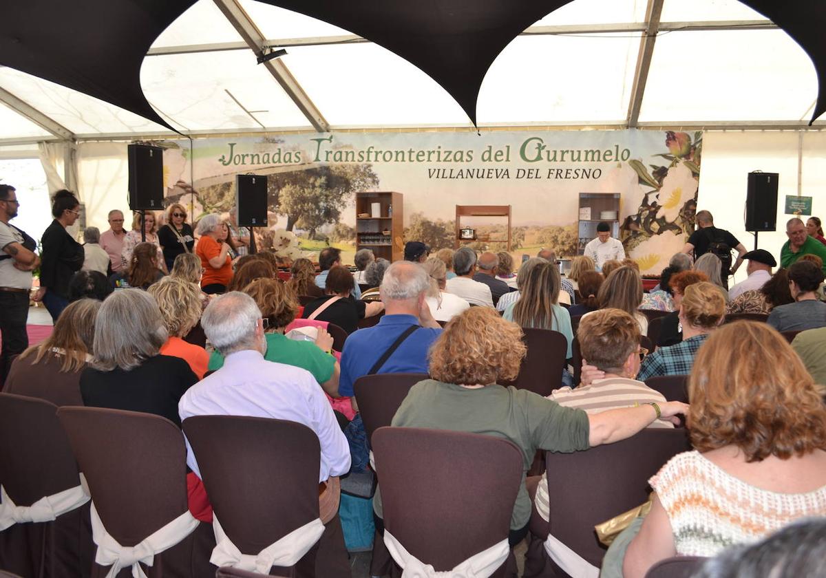 La XVIII Feria del Gurumelo cumple con las expectativas y recibe un aluvión de visitantes