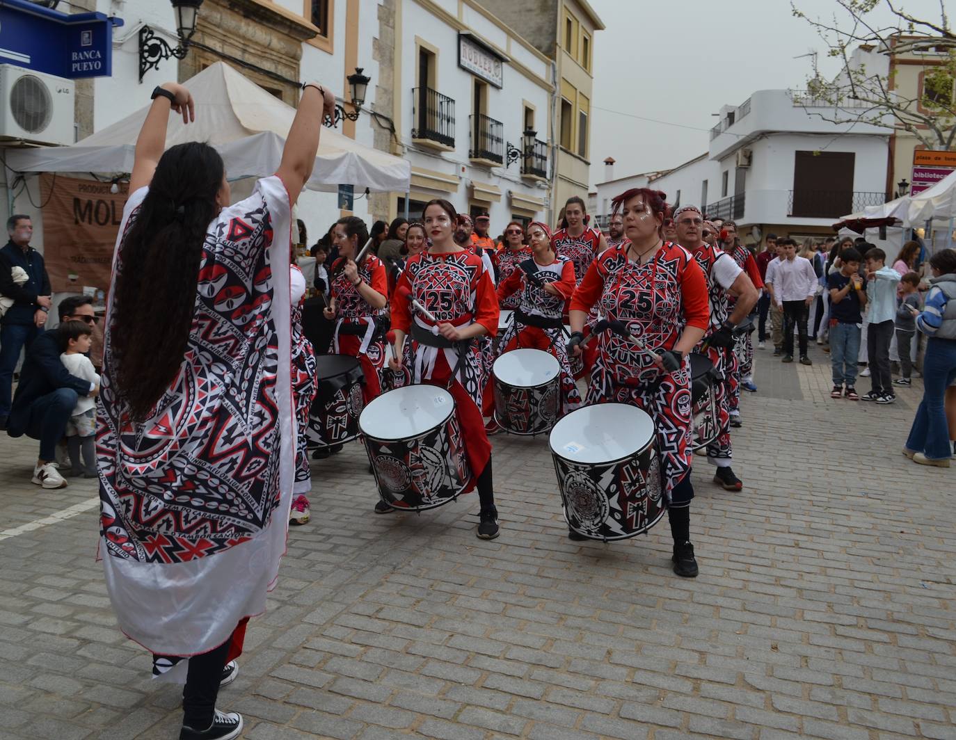 La XVIII Feria del Gurumelo cumple con las expectativas y recibe un aluvión de visitantes