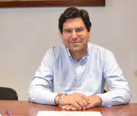Ramón Díaz Farias, además de sus cargos en la Diputación es alcalde de VIllanueva del Fresno.