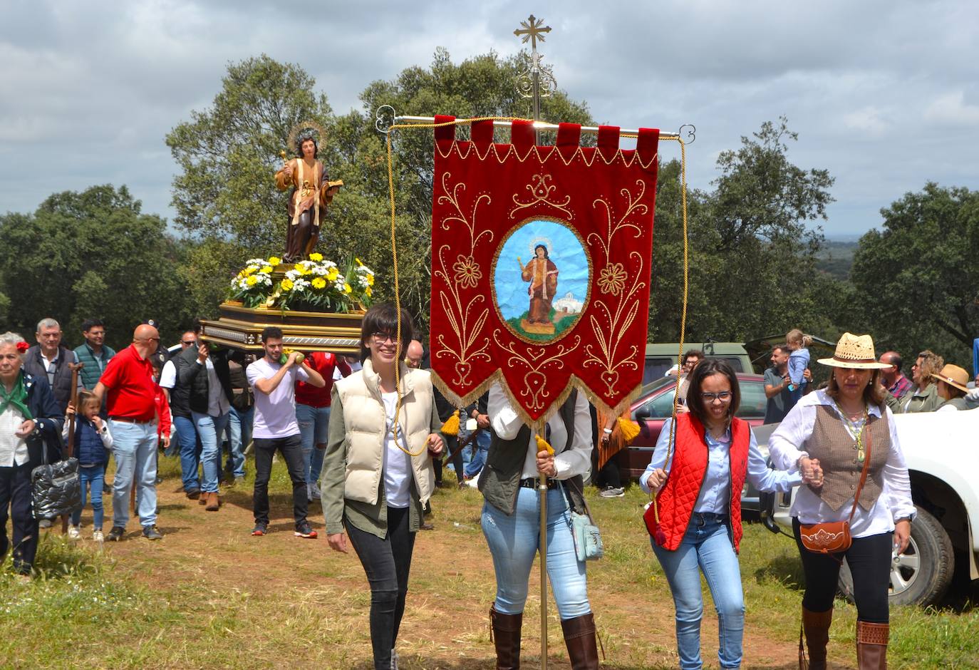 La lluvia respetó la tradicional romería en honor al Patrón San Ginés de la Jara