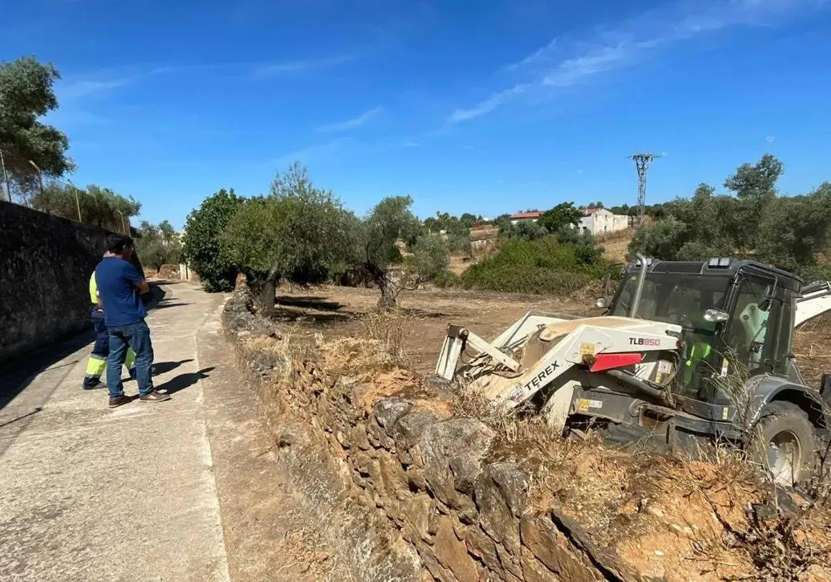 El regidor Ramón Díaz Farias ha supervisado las obras.