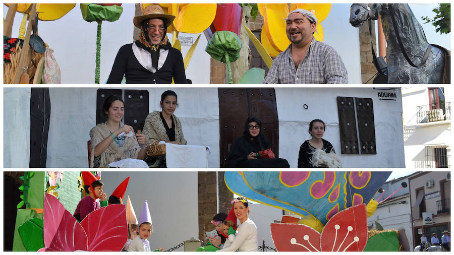 Carrozas ganadoras en el concurso de la romeria. A.P