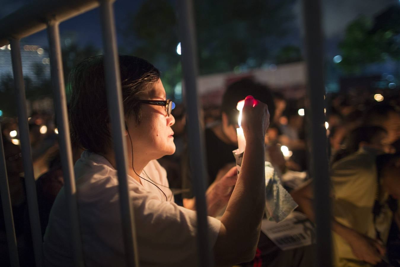 Miércoles, 4 de junio: Se cumplen 25 años de aquella masacre puso fin a casi siete semanas de protestas estudiantiles y obreras en la plaza de Tiananmen y alrededores de Pekín, en China. El régimen chino desplegó un masivo operativo policial y militar contra las protestas en el centro de Pekín. Reuters