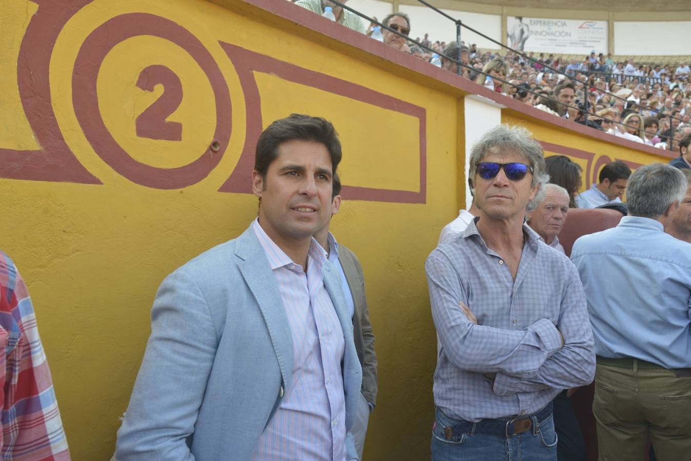 Perera y Campos salen a hombros en Badajoz