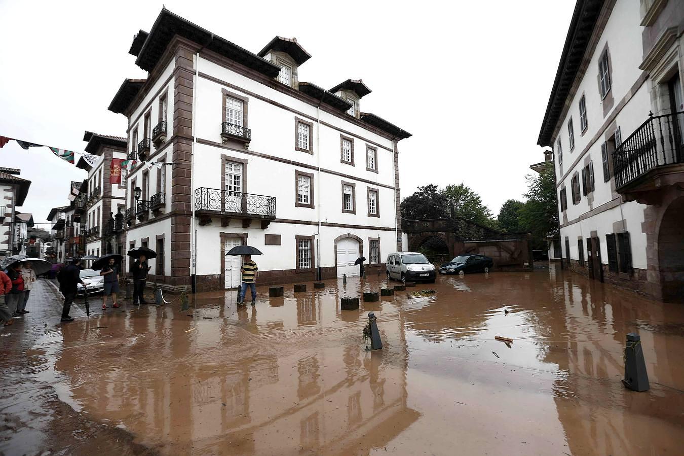 Inundación en la localidad navarra de Elizondo