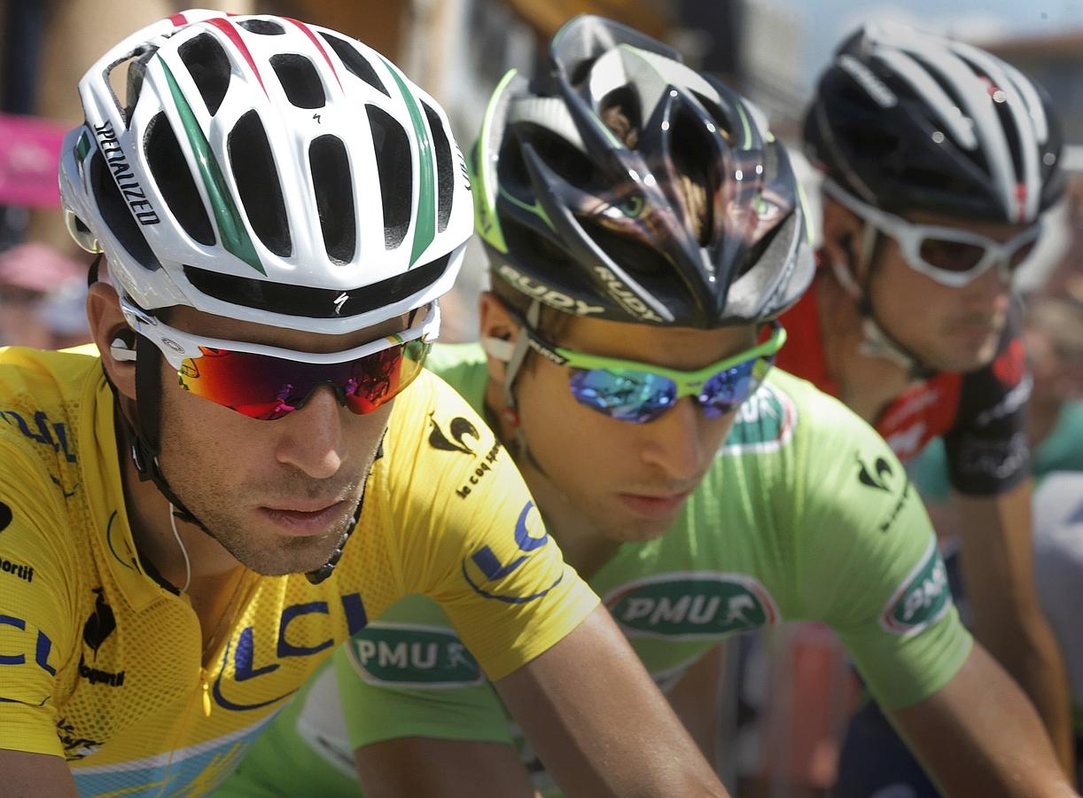 Vincenzo Nibali (izq), junto Peter Sagan (dcha)