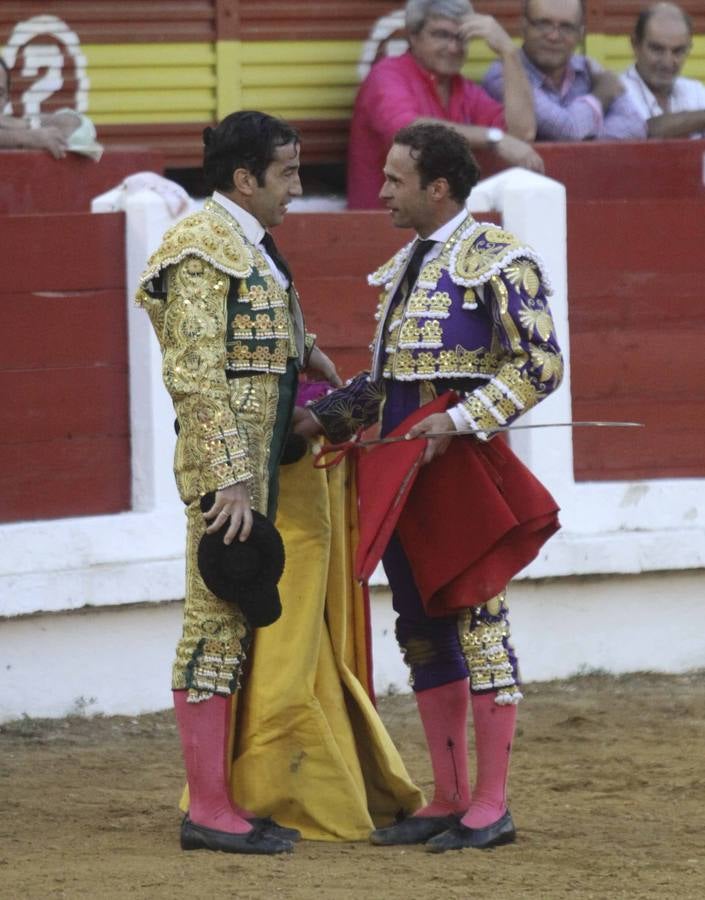 Tarde triunfal de Mora, Ferrera y Talavante en Mérida