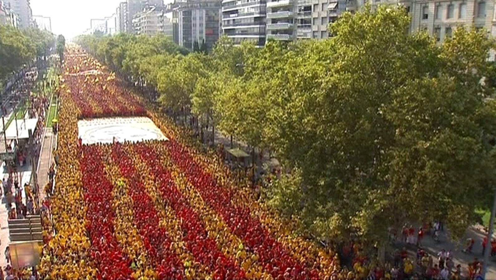 La &#039;V&#039; catalana reúne a más de medio millón de personas