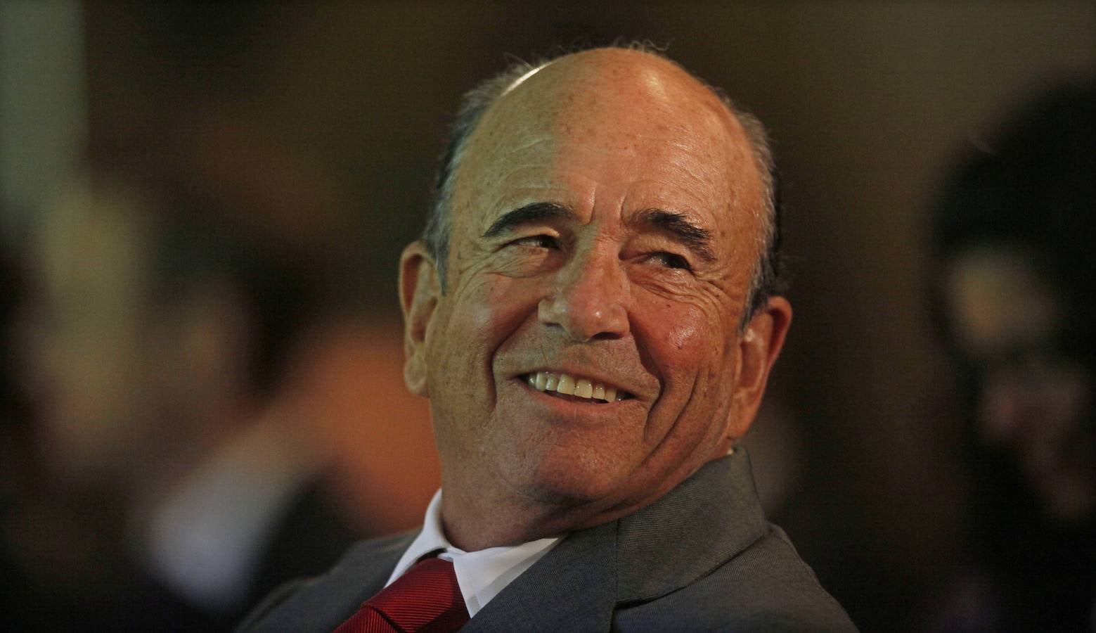 Miércoles 10 de septiembre: El presidente del banco Santander, Emilio Botín, falleció en Madrid a los 79 años, y fue enterrado en el panteón familiar de la localidad cántabra de Puente San Miguel. Foto: AFP PHOTO/SHAUN CURRY