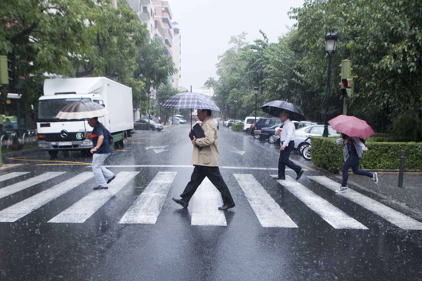 Martes 16 de septiembre: las intensas lluvias inundan la ciudad de Cáceres. Foto: Jorge Rey