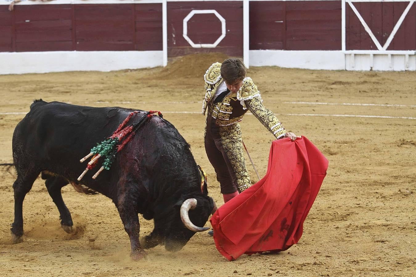 Las mejores imágenes de la corrida de Zafra: &#039;El Juli&#039;, Perera y Pepe Moral