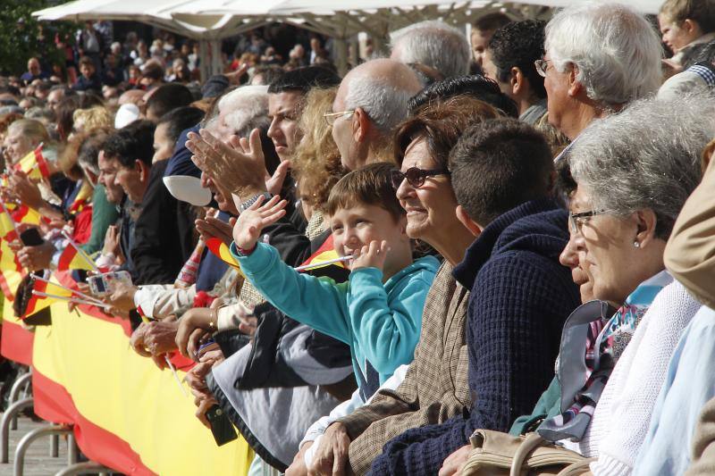 3.000 personas en el primer acto de la Guardia Civil en la Plaza Mayor