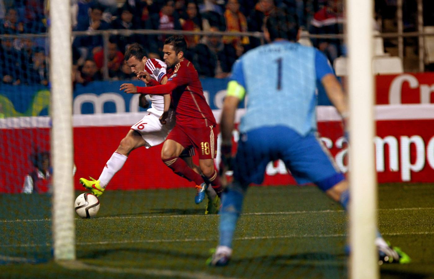 Sábado, 15 de noviembre: Encuentro valedero para la clasificación para la Eurocopa 2016 que enfrentó a la Selección Española contra Bielorrusia, que disputaron en el estadio Nuevo Colombino de Huelva. El resultado fue de 3-0 para la la Selección Española.