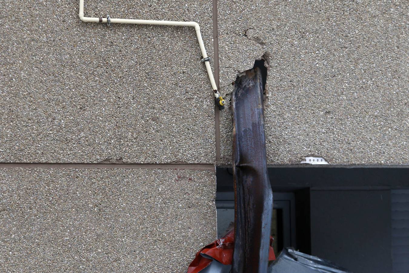 El fuerte viento provoca daños en Plasencia