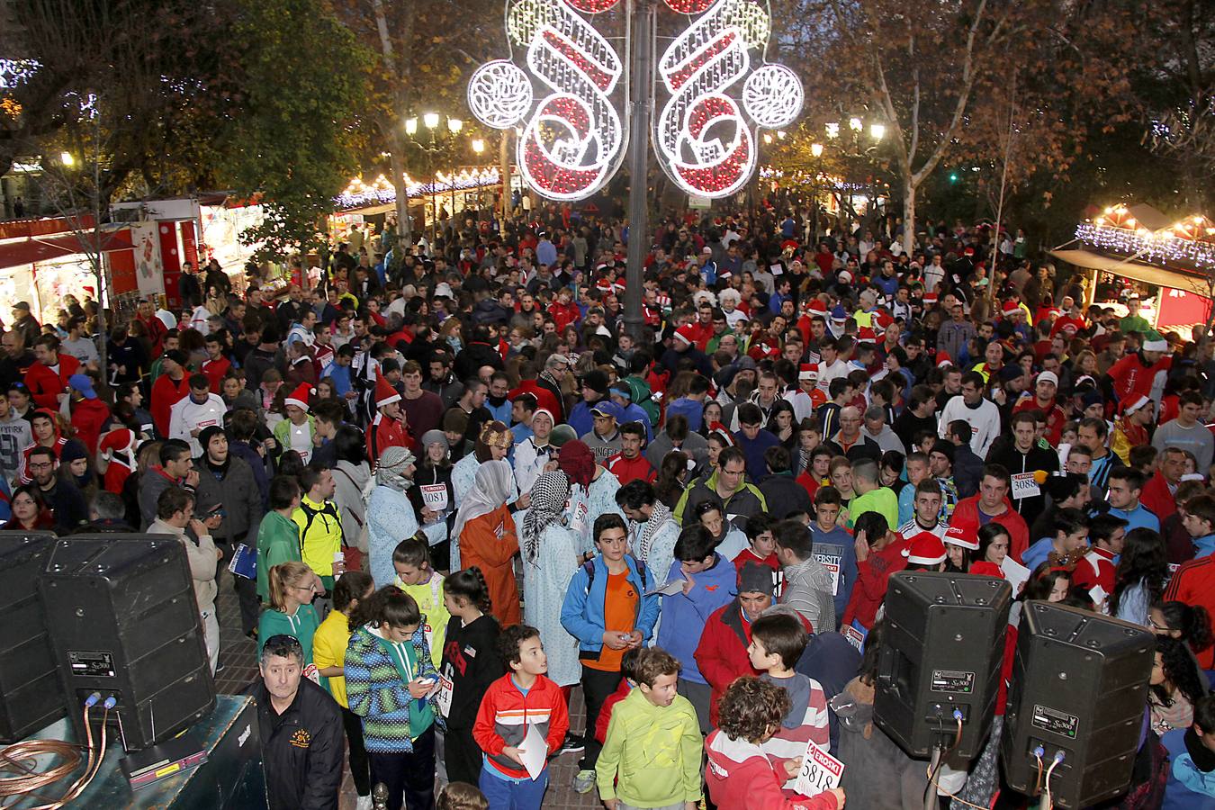 6.000 personas despiden el año corriendo en la San Silvestre cacereña